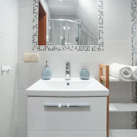 Na Wzgorzu Widokowe Apartzakop *